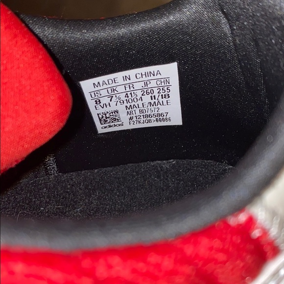 Adidas shoes - Picture 6 of 6